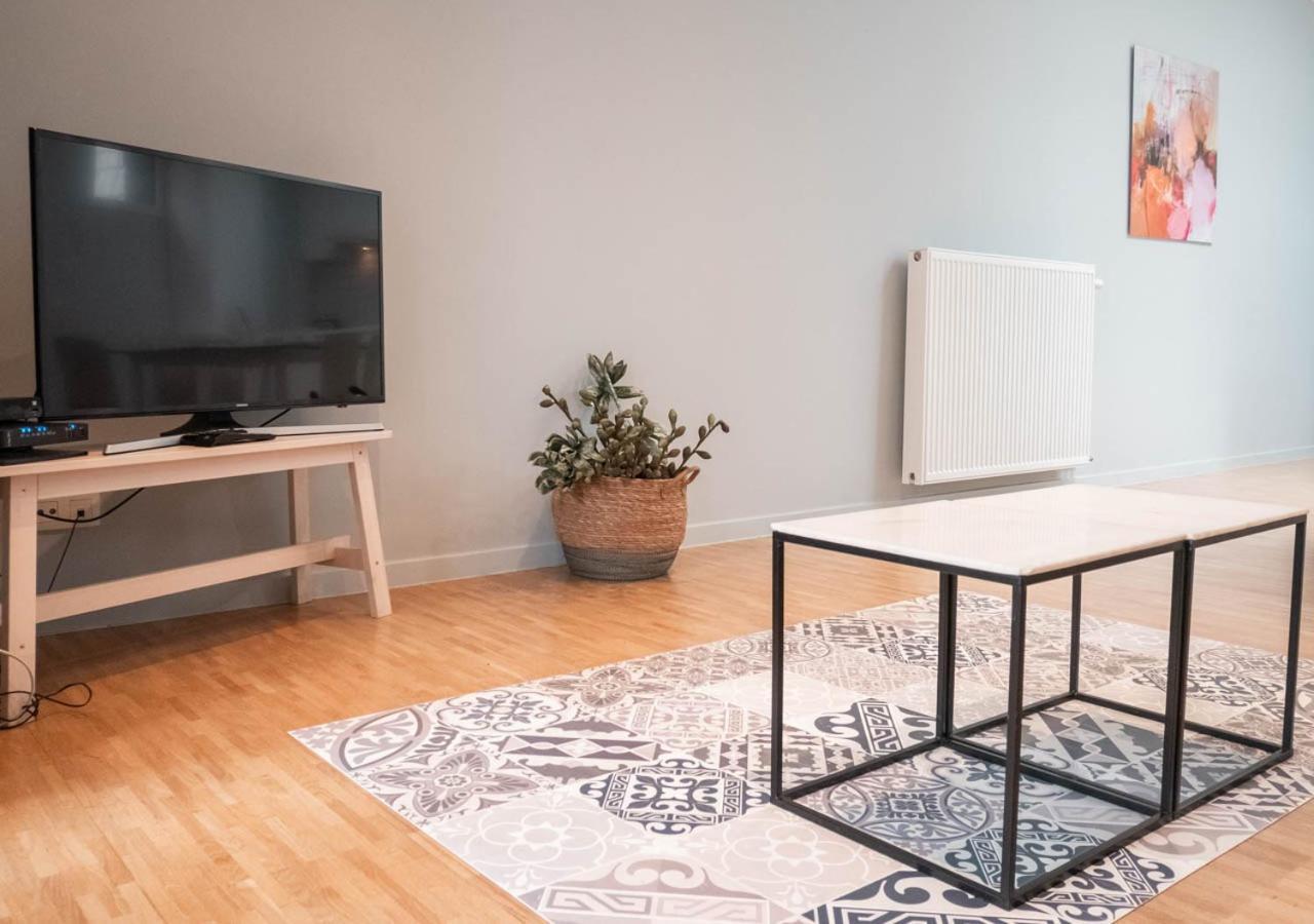 Smartflats - Old Town Apartment